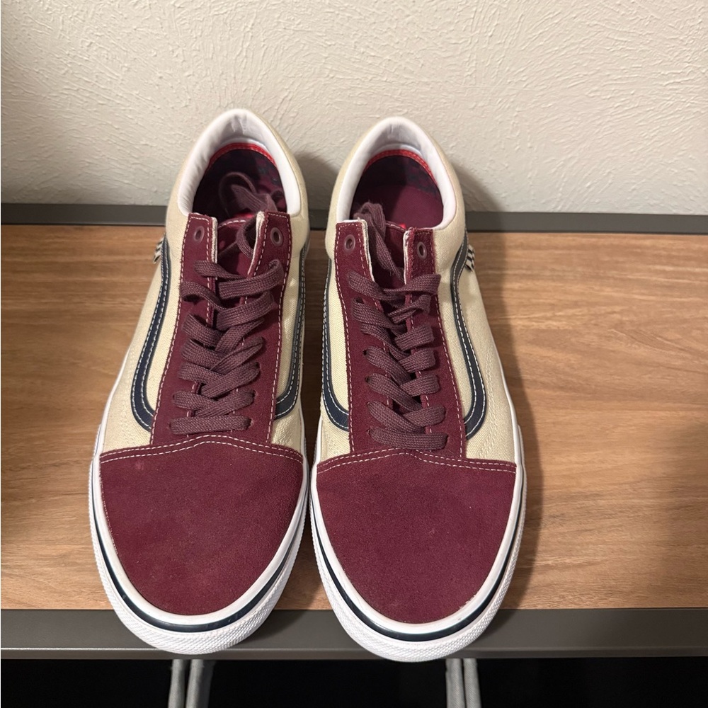 Vans Sneakers - Picture 2 of 5